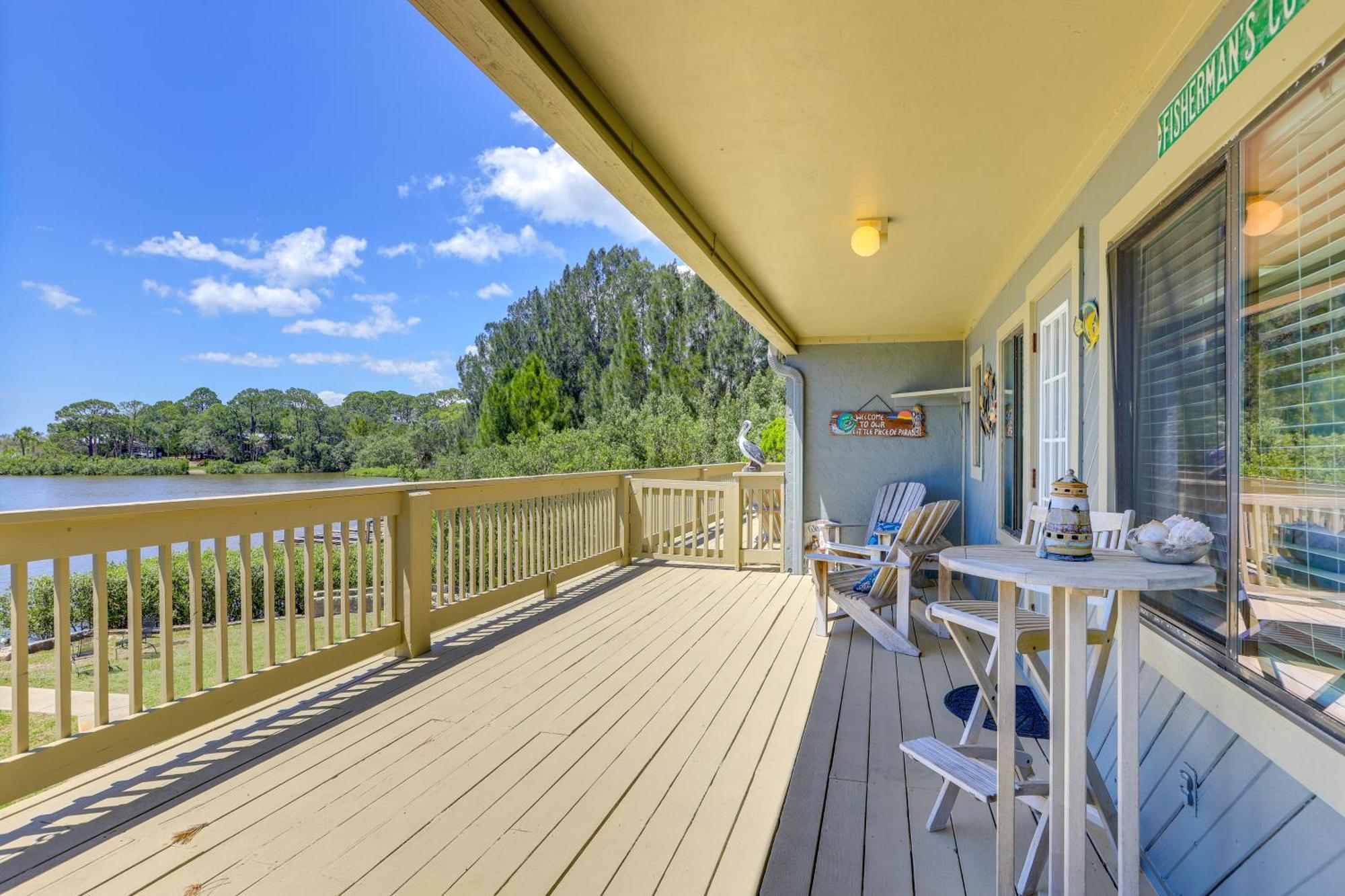 Waterfront Duplex With Dock And Views Near Town! Villa Cedar Key Kültér fotó